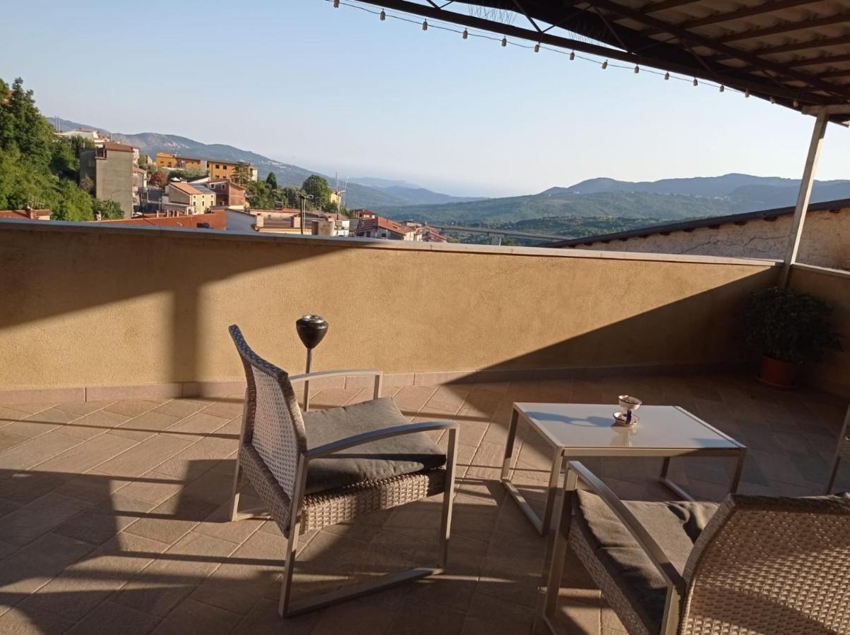 Villa Casa Torre Con Terrazza Panoramica Futani Esterno foto